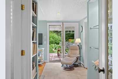 18 Manor Dr, Sandwich, MA 02537 - Photo 18