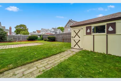 3 Carlton St, Peabody, MA 01960 - Photo 34