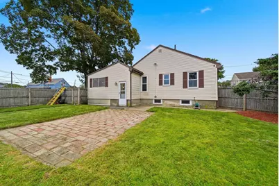 3 Carlton St, Peabody, MA 01960 - Photo 32
