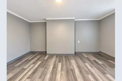 21 Hurd #2, Lowell, MA 01852 - Photo 4