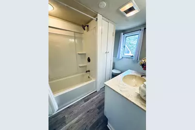 122 Haviland St, Ludlow, MA 01056 - Photo 12