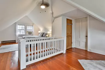 4 Hillside Ave, Wakefield, MA 01880 - Photo 32