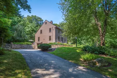 187 Blackstone Street, Mendon, MA 01756 - Photo 2