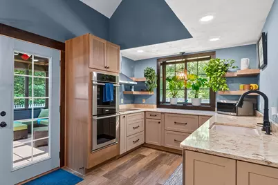 187 Blackstone Street, Mendon, MA 01756 - Photo 8