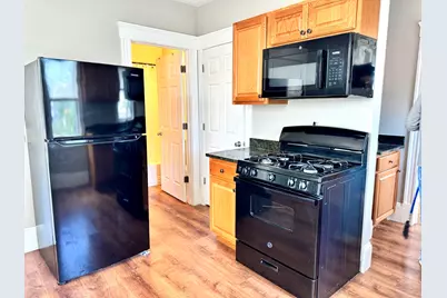 14 Chase St #5, Lynn, MA 01902 - Photo 1