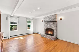 25 West St, Foxboro, MA 02035 - Photo 4