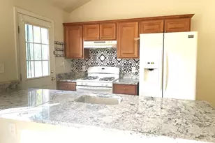 21 School St, Westborough, MA 01581 - Photo 6