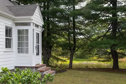 276 Cambridge Tpke, Lincoln, MA 01773 - Photo 2