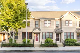 218 Humboldt Ave, Boston, MA 02121 - Photo 2