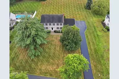 207 French Farm Rd, North Andover, MA 01845 - Photo 2