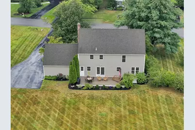 207 French Farm Rd, North Andover, MA 01845 - Photo 4
