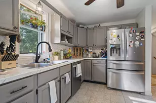 48 Orchard St, Belchertown, MA 01007 - Photo 8