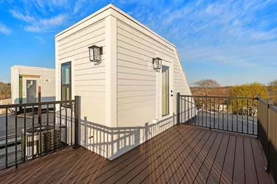 28A Swan Avenue #PH, Boston, MA 02128 - Photo 16