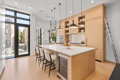 189 W Brookline St #PH, Boston, MA 02118 - Photo 4