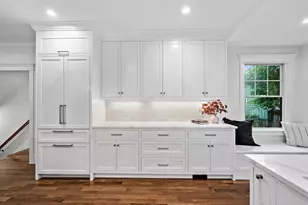 143 Coolidge St, Brookline, MA 02446 - Photo 2