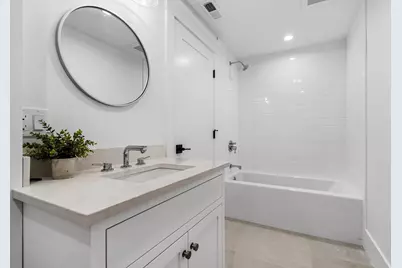 143 Coolidge St #1, Brookline, MA 02446 - Photo 18