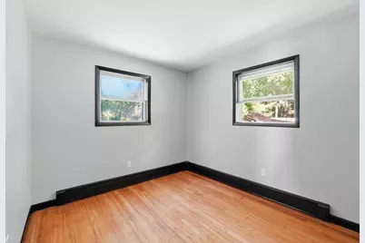 42 Lakeview Dr, West Brookfield, MA 01585 - Photo 16