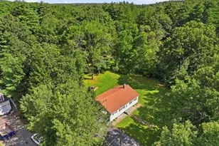 42 Lakeview Dr, West Brookfield, MA 01585 - Photo 2