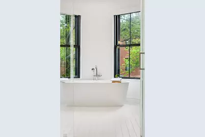 189 W Brookline St, Boston, MA 02118 - Photo 28