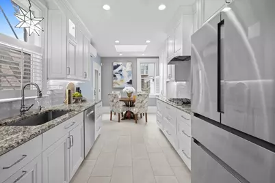 12 Auburn Street, Boston, MA 02129 - Photo 10