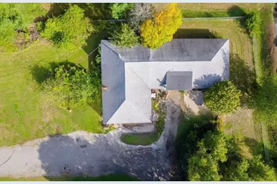 15 Shirley St, Fairhaven, MA 02719 - Photo 4