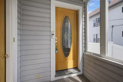 35-37 Amherst St, Arlington, MA 02474 - Photo 18