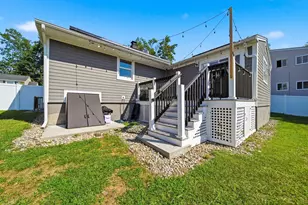 107 New York St, Lowell, MA 01854 - Photo 36