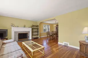 11 Imrie St, Randolph, MA 02368 - Photo 4