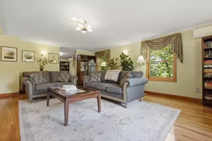 7 Gambier St, Newton, MA 02466 - Photo 6