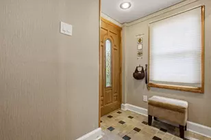 7 Gambier St, Newton, MA 02466 - Photo 30