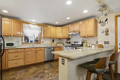 7 Gambier Street, Newton, MA 02466 - Photo 12
