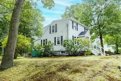 39 Birch St, Tewksbury, MA 01876 - Photo 2