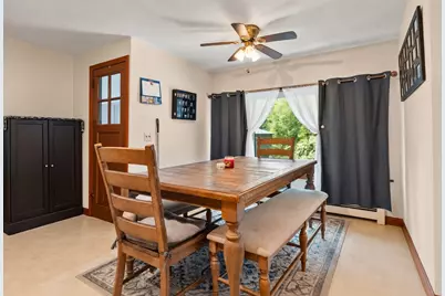 138 Fremont St, Taunton, MA 02780 - Photo 6