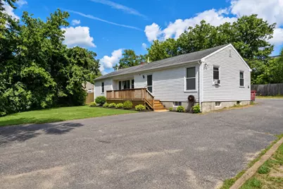 138 Fremont St, Taunton, MA 02780 - Photo 18