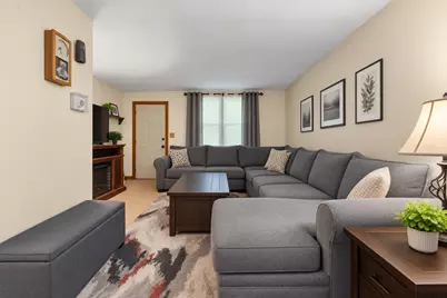 138 Fremont St, Taunton, MA 02780 - Photo 2