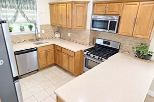 120 Woodrow Ave, Boston, MA 02124 - Photo 6