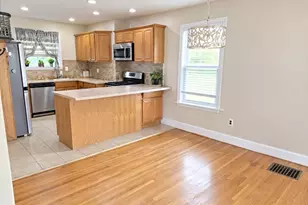 120 Woodrow Ave, Boston, MA 02124 - Photo 8