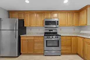 64 Alden St, Plymouth, MA 02360 - Photo 16