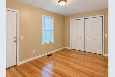 186 Hood #1E, Fall River, MA 02720 - Photo 12