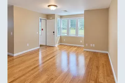 186 Hood #1E, Fall River, MA 02720 - Photo 8