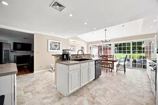 146 Huntington Rd, Russell, MA 01071 - Photo 14
