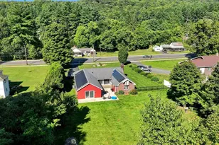 146 Huntington Rd, Russell, MA 01071 - Photo 6
