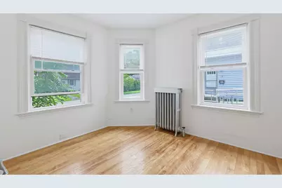 13 Campbell Ave, Leominster, MA 01453 - Photo 8