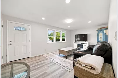 96 Shady Brook Lane, Springfield, MA 01108 - Photo 6