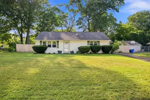 96 Shady Brook Ln, Springfield, MA 01108 - Photo 1