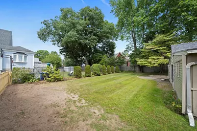 109 West Water St, Rockland, MA 02370 - Photo 32