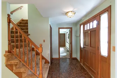 16 Crabapple Ln, Chelmsford, MA 01824 - Photo 8