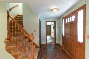 16 Crabapple Ln, Chelmsford, MA 01824 - Photo 8