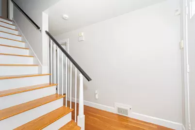 10 Farview Ave, Shrewsbury, MA 01545 - Photo 4