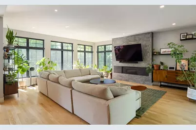 32 Lantern Ln, Wellesley, MA 02481 - Photo 10